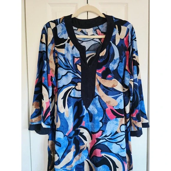 Chicos Travelers 3 Border Print Sit Neck Floral Slinky 3/4 Sleeve Tunic Top - Picture 9 of 9